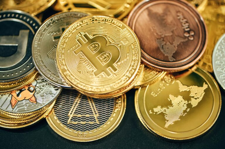 Altcoin Chart Transitions From Bearish To Bullish, Is It Time For Alt Season?