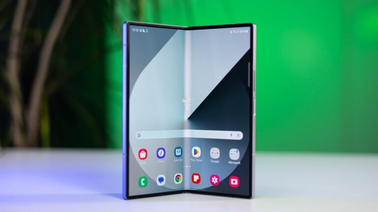 Amazon’s epic Galaxy Z Fold 6 deal returns, saving you $600 for a limited time
