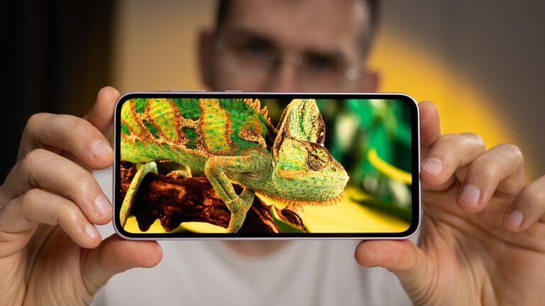 Best Buy is clearing its Samsung Galaxy A35 5G inventory with a magnificent $100 discount