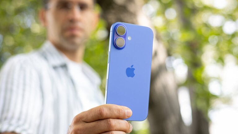 Beware the fake DMV text! iPhone scam tricks victims with this sneaky move