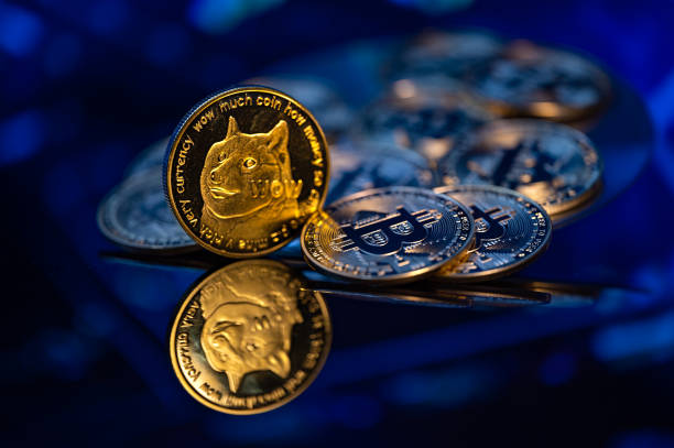 Dogecoin Price Crash To Continue? Analyst Shows Fair And Optimistic EOY Targets