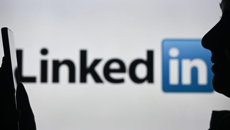 LinkedIn CEO says AI writing assistant is not as popular as expected