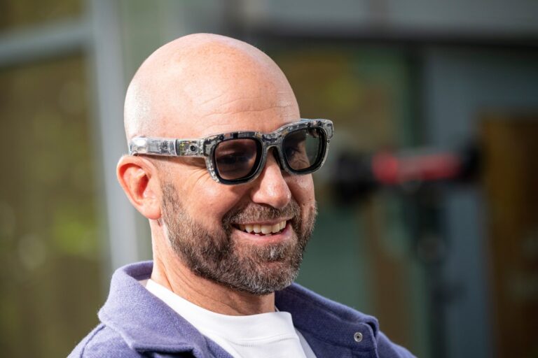 Meta is offering multimillion-dollar pay for AI researchers, but not $100M ‘signing bonuses’