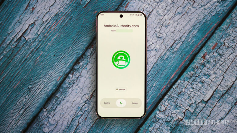 Google Phone’s incoming call screen could get a facelift choice