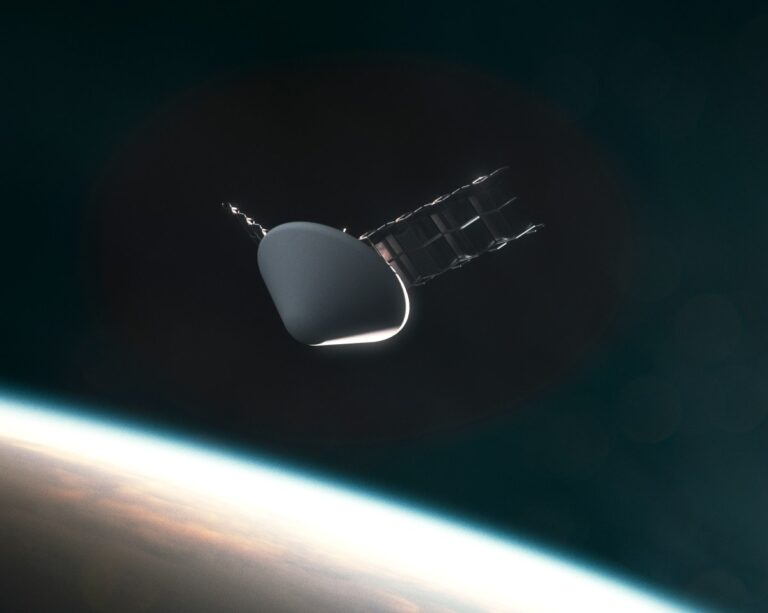 New space startup Lux Aeterna wants to make satellites reusable