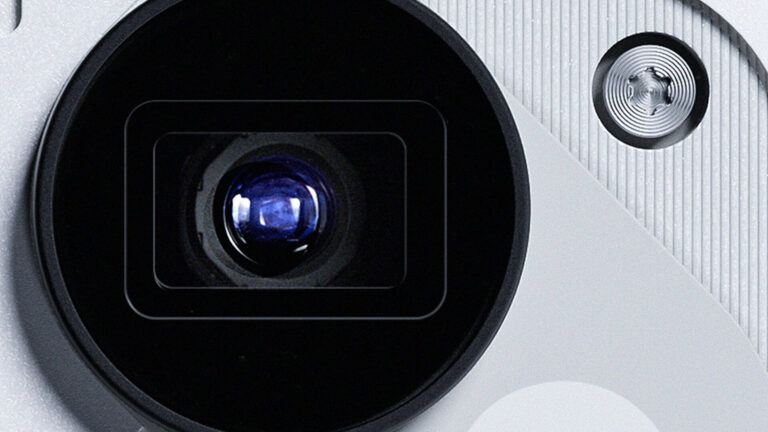 Nothing confirms the Phone 3’s periscope lens, shares photos