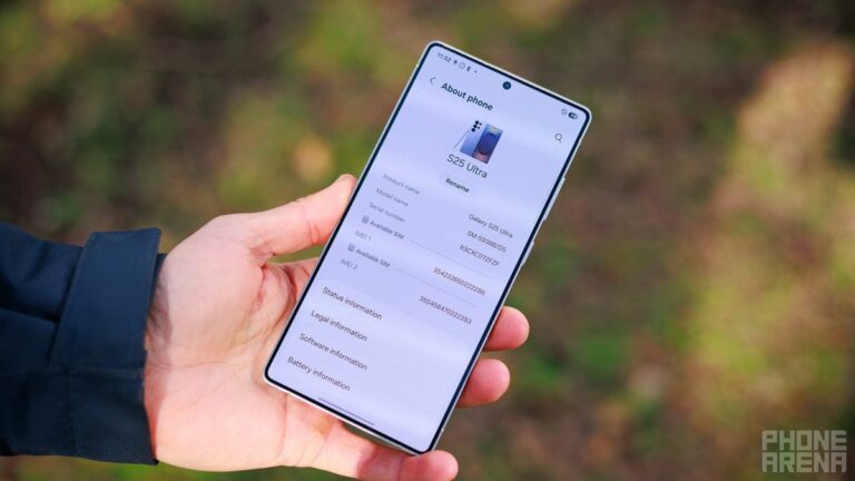 One UI 8’s new lock screen trick might look familiar