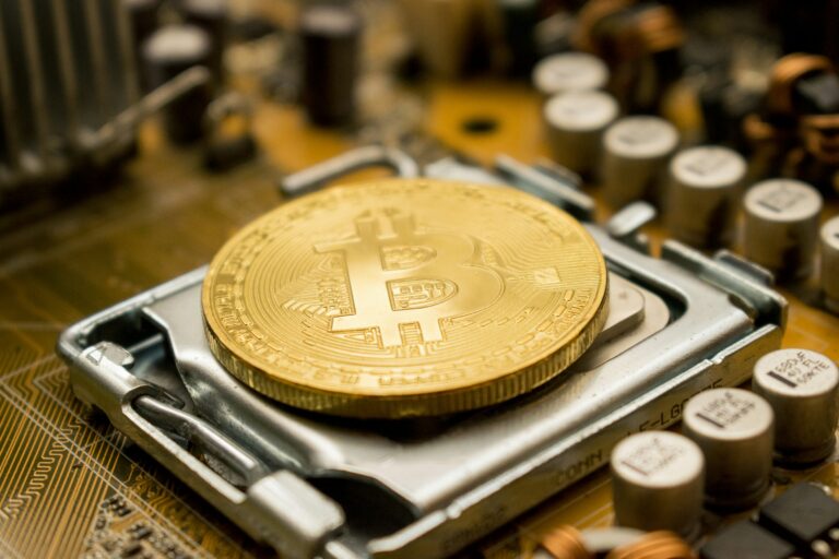 Bitcoin Hashrate Sees Largest 1-Day Surge in Months