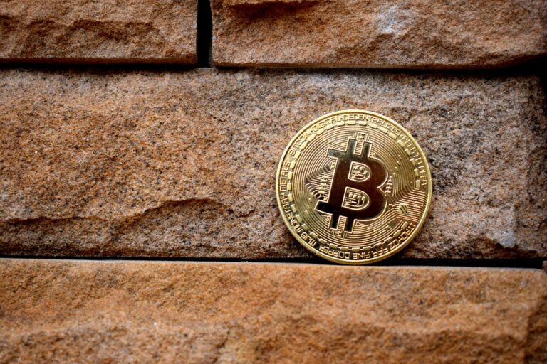 Bitcoin Signals Strength As Long-Term Holder Realized Cap Surges Past $20 Billion