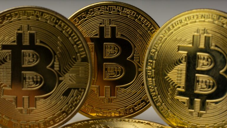 Bitcoin Rally Not Yet Euphoric? Puell Multiple Suggests More Upside