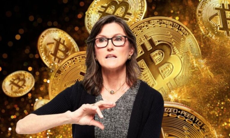 Cathie Wood stawia na Bitcoin. Najlepsze przedsprzedaże na rynku byka.