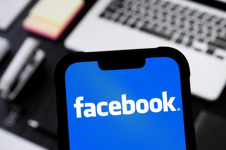 Facebook announces that all videos on its platform will soon be shared as reels
