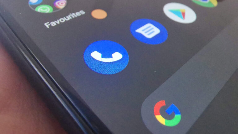Google experiments with ditching a tab in the Phone app