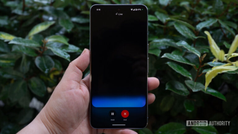 Gemini Live now lets you chat while muted thanks to real-time captions