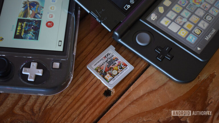 Retroid may have just teased a dual-screened handheld