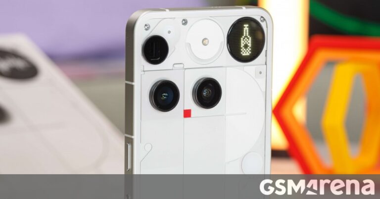 Nothing Phone (3) in for review
