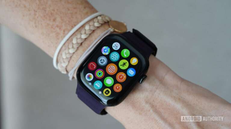 Apple Watch Series 10 sees a record discount to just $379.99