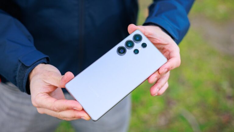 Brace yourselves for a major Galaxy S26 Ultra battery disappointment… and a possible silver lining